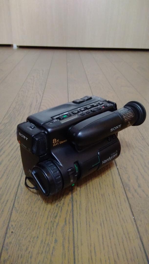 SONY ハンディカム CCD-TR75 8ミリビデオカメラ 再生ダビング用に