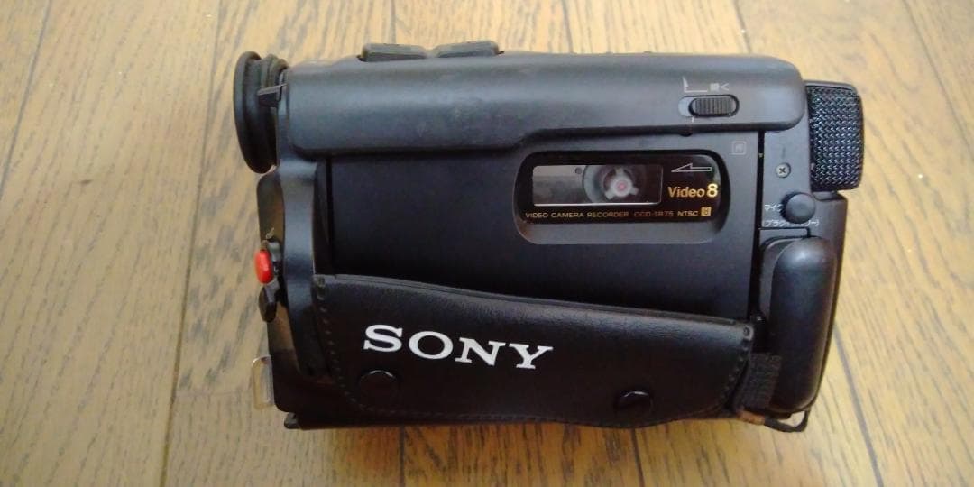 SONY ハンディカム CCD-TR75 8ミリビデオカメラ 再生ダビング用に