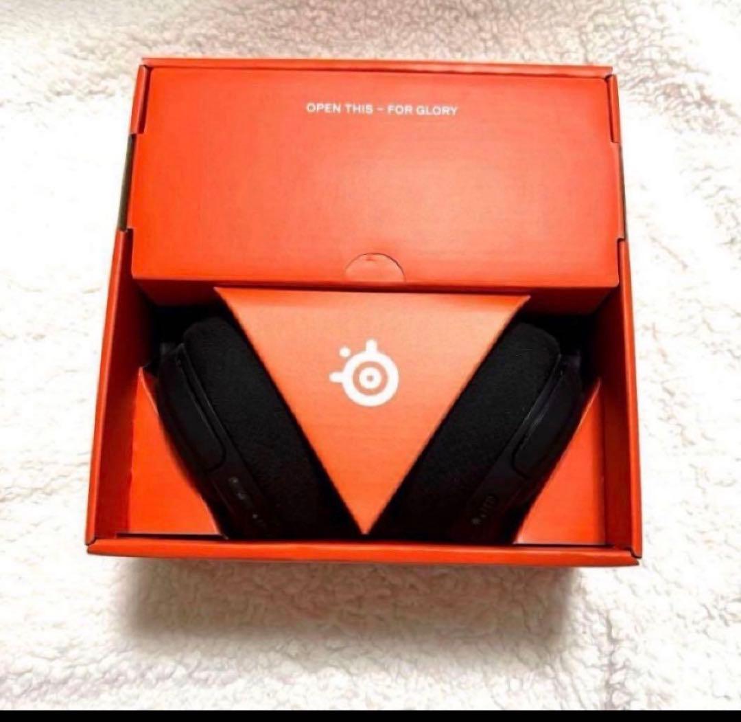 【 美品 】 SteelSerie ゲーミングヘッド ArctisNova3