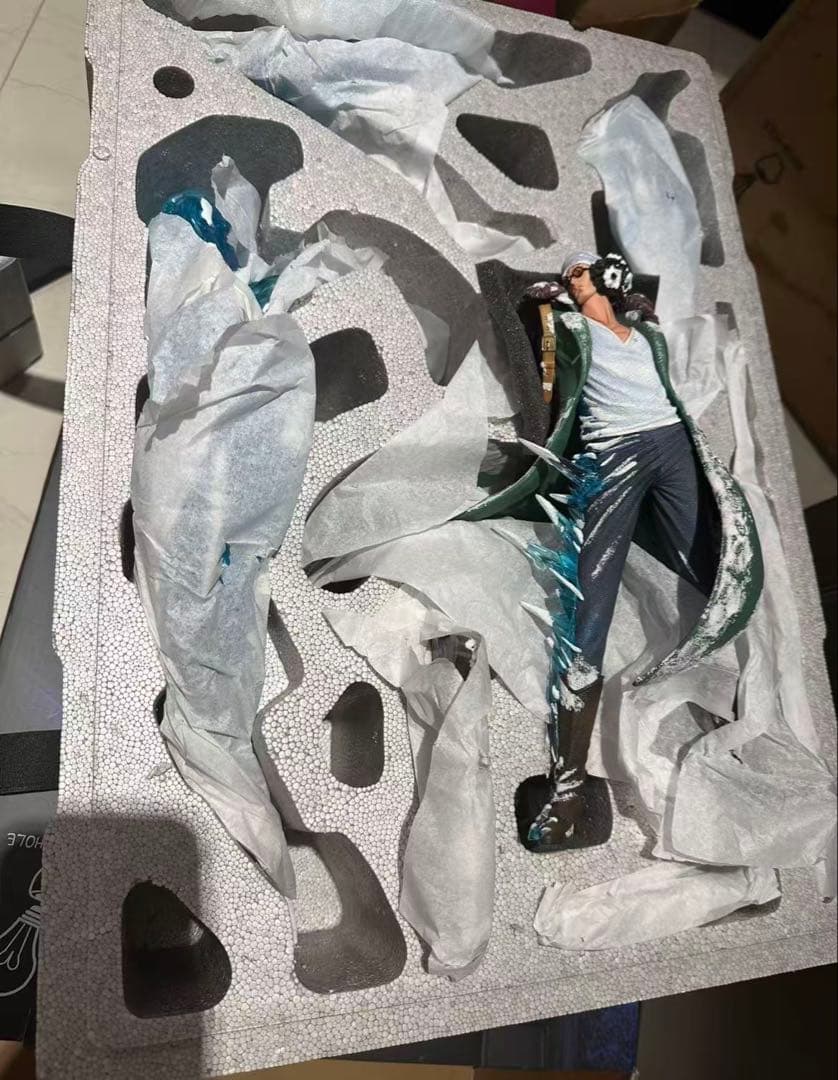 ワンピース クザン ガレージキット ガレキ スタチューX②