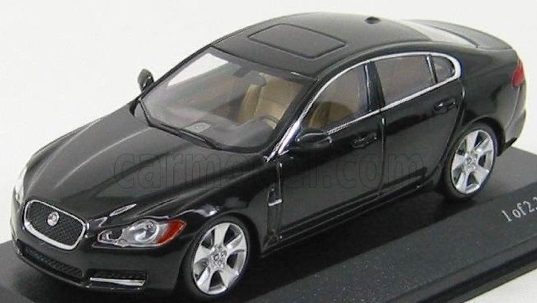 1/43 Jaguar / ジャガー XF ブラックメタリック