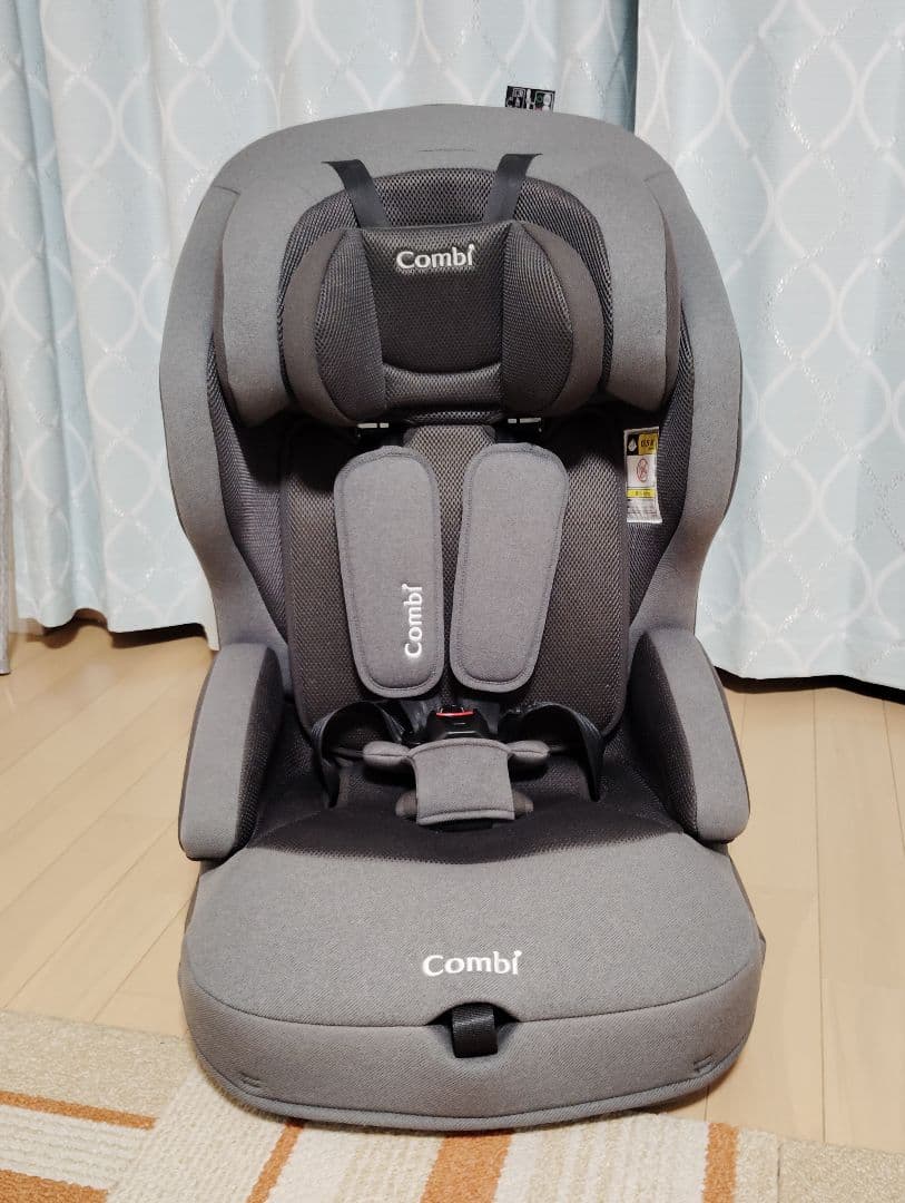コンビ　チャイルドシート　ジョイトリップアドバンス　ISOFIX