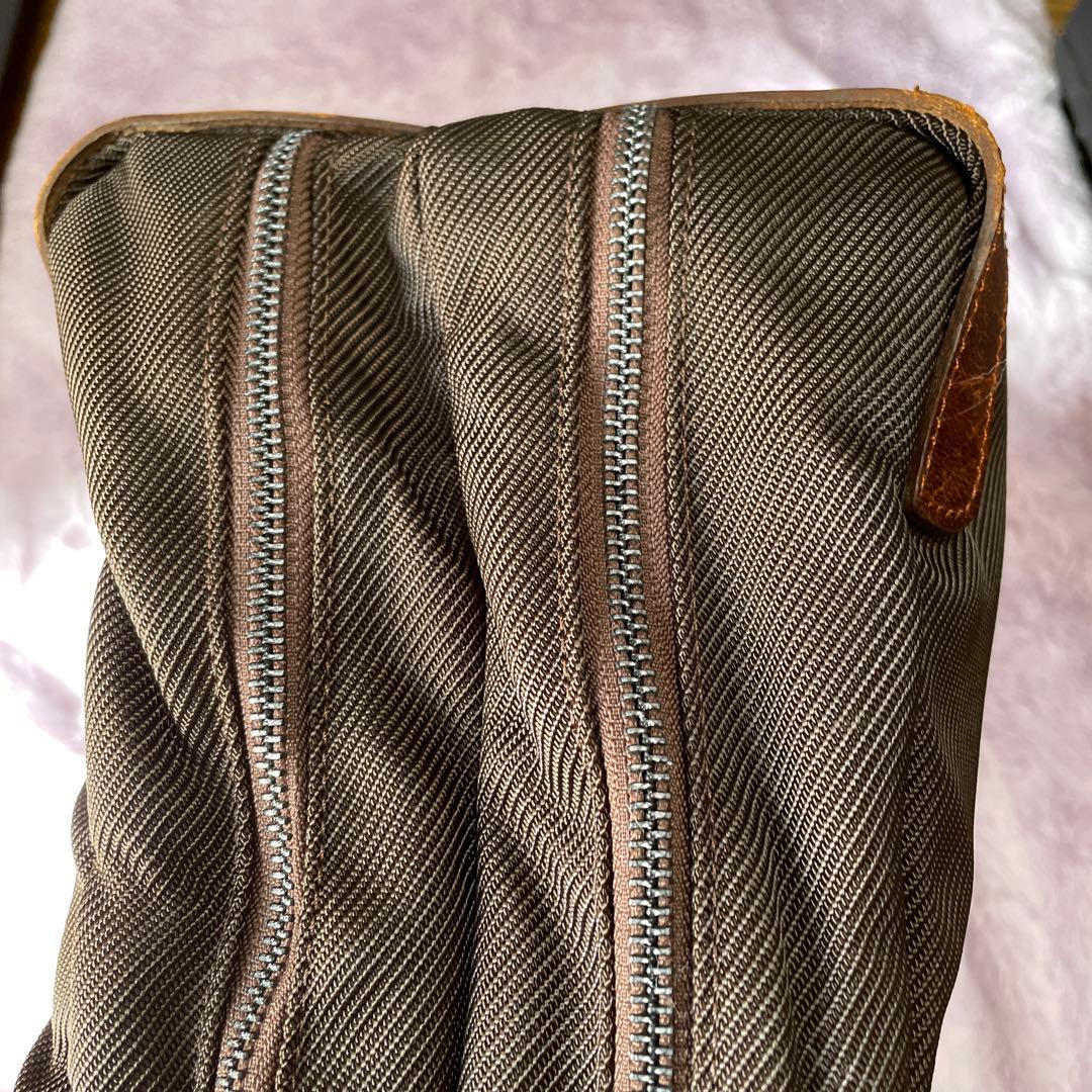 大型バッグ、旅行、Lagasha 、4室 ペン入れ等仕切り多数、肩掛けベルト付き