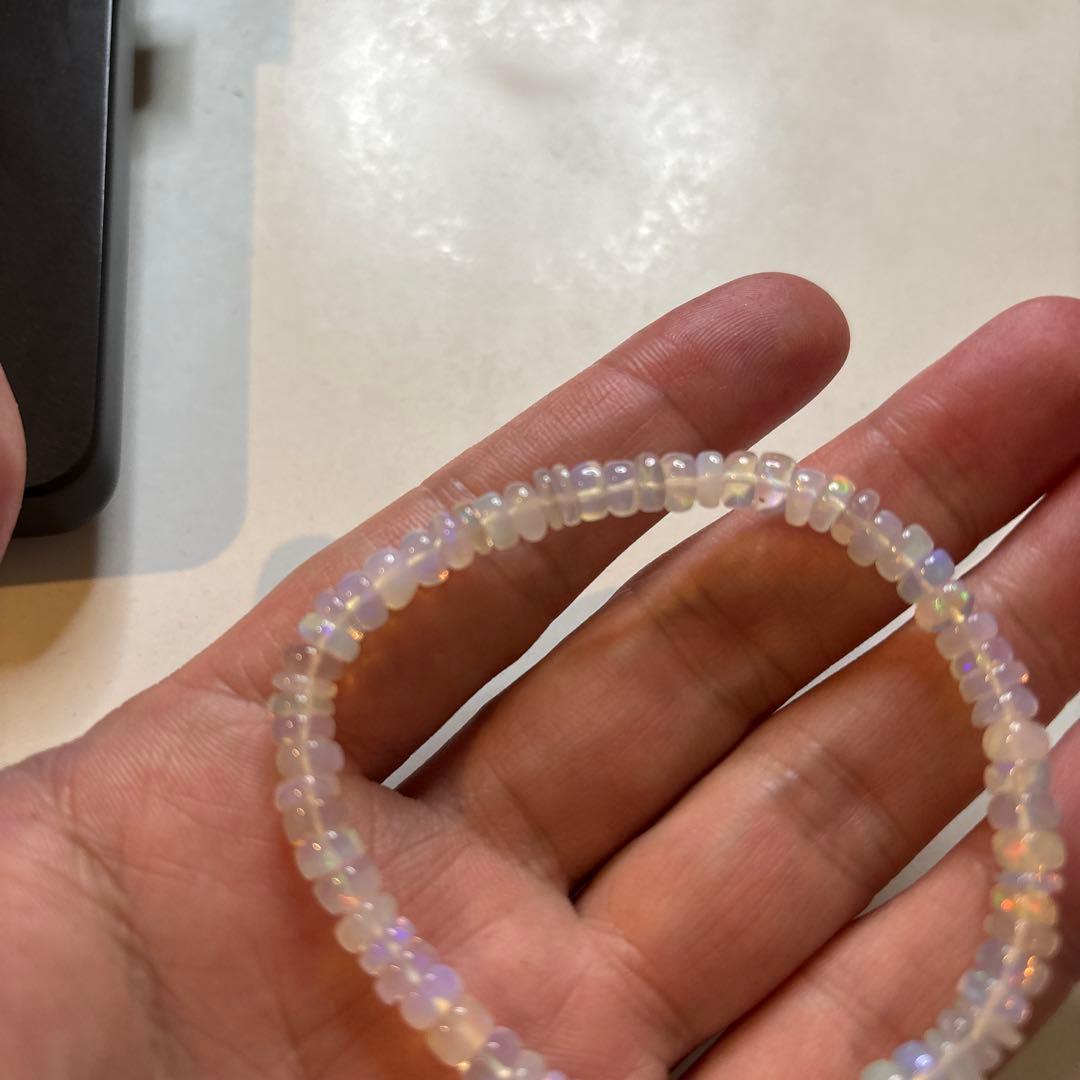 運命の出会いを引き寄せる！プレシャスオパール！不調が治った日にきたオパールだよ！