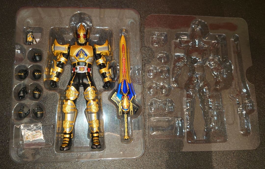 S.H.Figuarts 仮面ライダーブレイド キングフォーム　フィギュアーツ