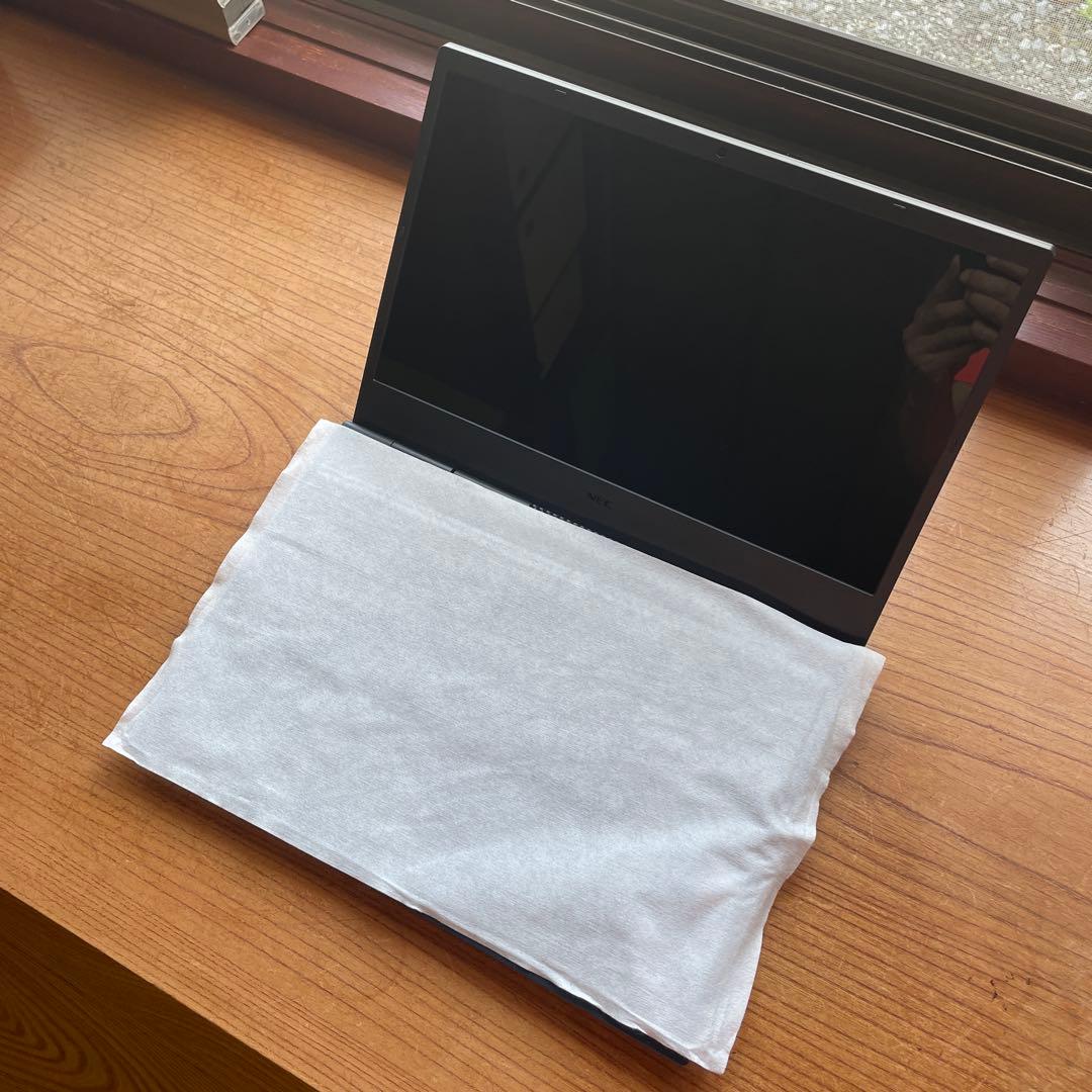 【本体未使用の開封品】NEC LAVIEノートパソコン PC-N1573EAL