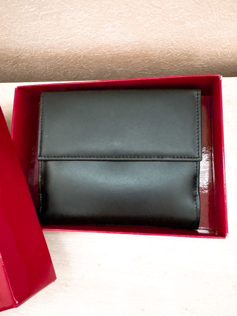 【未使用】フェラガモ 財布　ガンチーニ　二つ折　折財布　サルバトーレフェラガモ