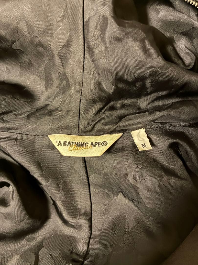 青山限定 A BATHING APE　レザー シャークパーカー M エイプ