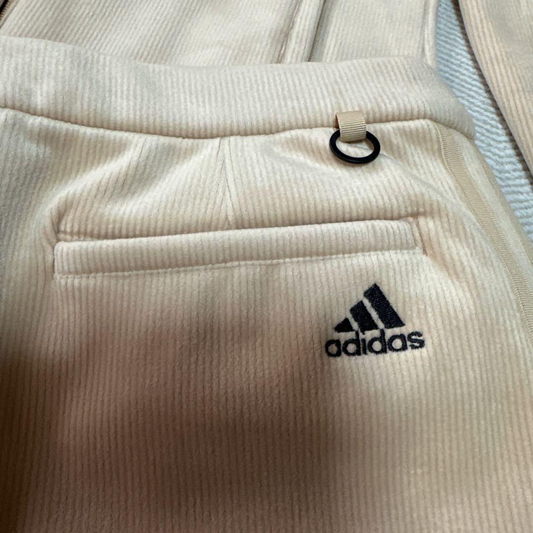 adidas ベージュ ジャケット スカート セットアップ