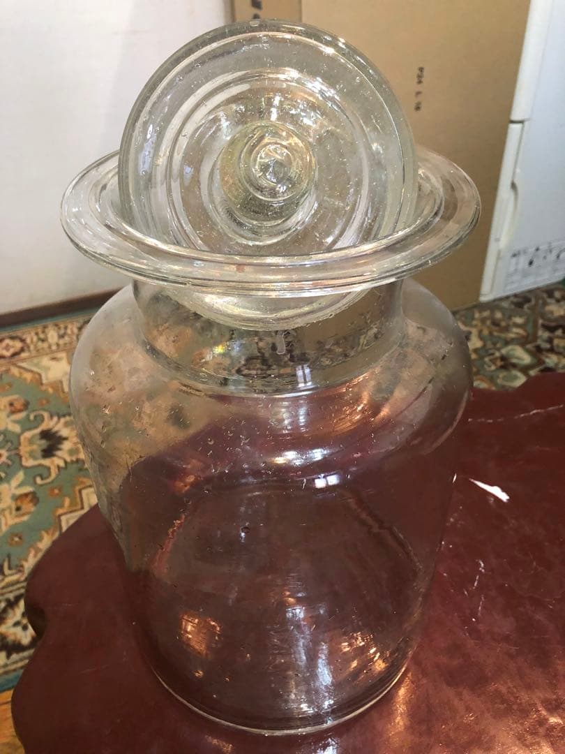 透明ガラス瓶　蓋付き　昭和レトロ