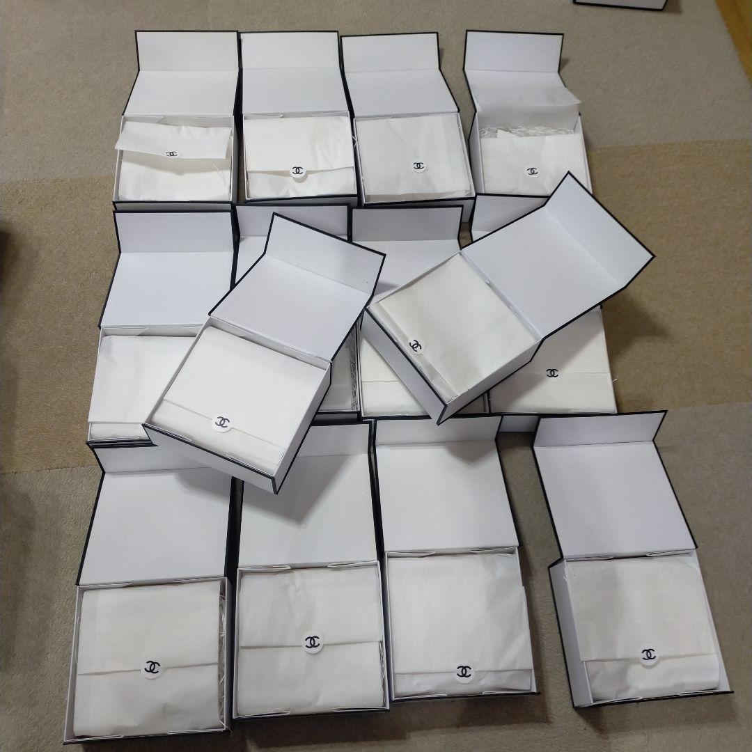 CHANEL ギフトボックス マグネット コスメ 香水 箱 まとめ 大量 小物