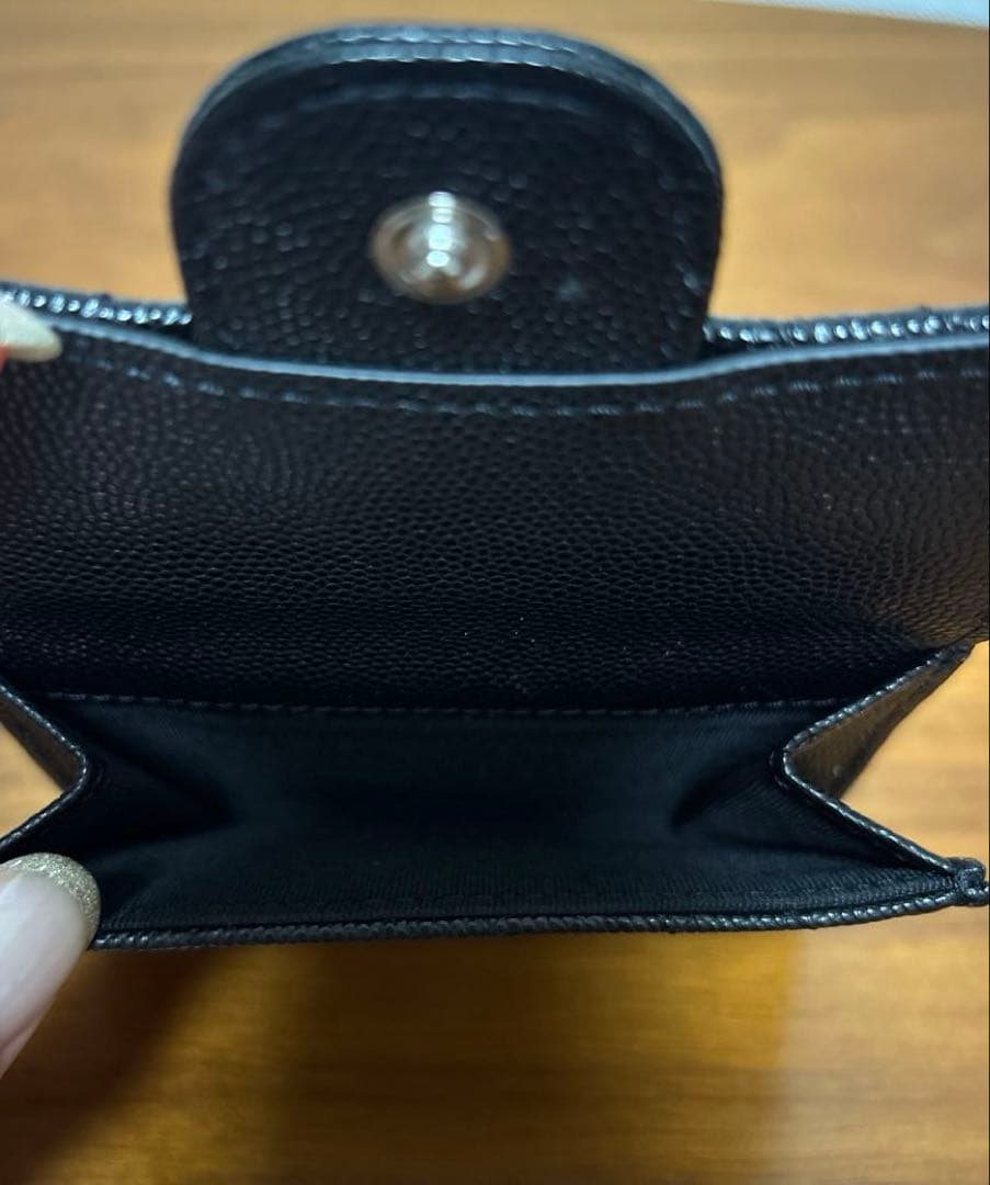 【美品】CHANEL ブラック キャビアスキン 三つ折り財布