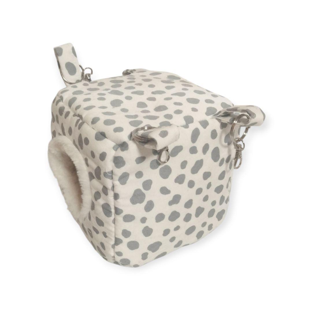 フクロモモンガハウス