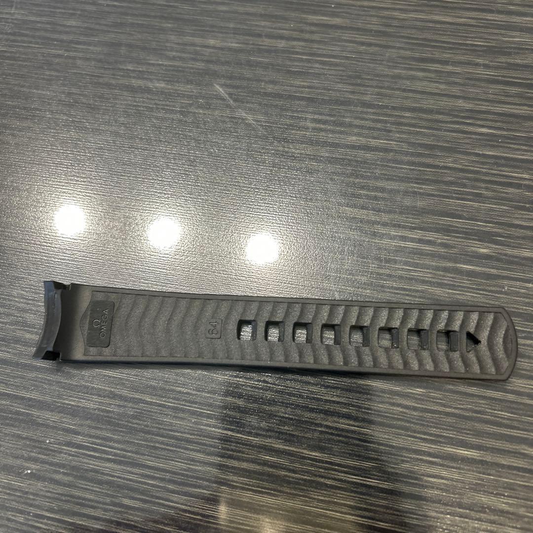 OMEGA ブラックラバーベルトダイバー300
