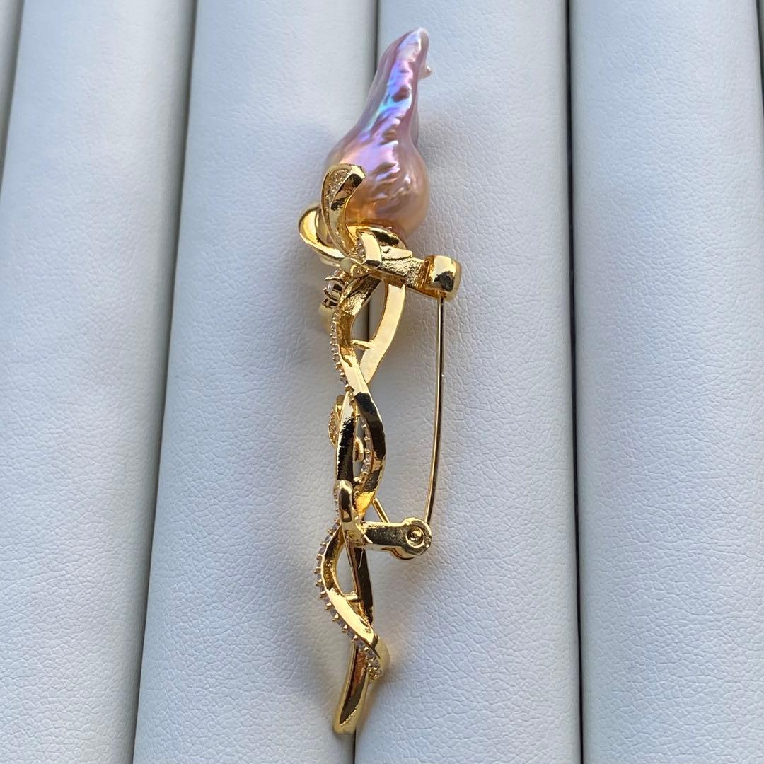 本真珠　淡水バロックパール両用ブローチ/ネックレストップ　紫ゴールドBL034