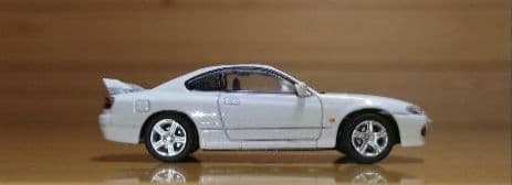 DIECAST MASTERSミニカー1/64日産シルビア S15 ホワイト新品
