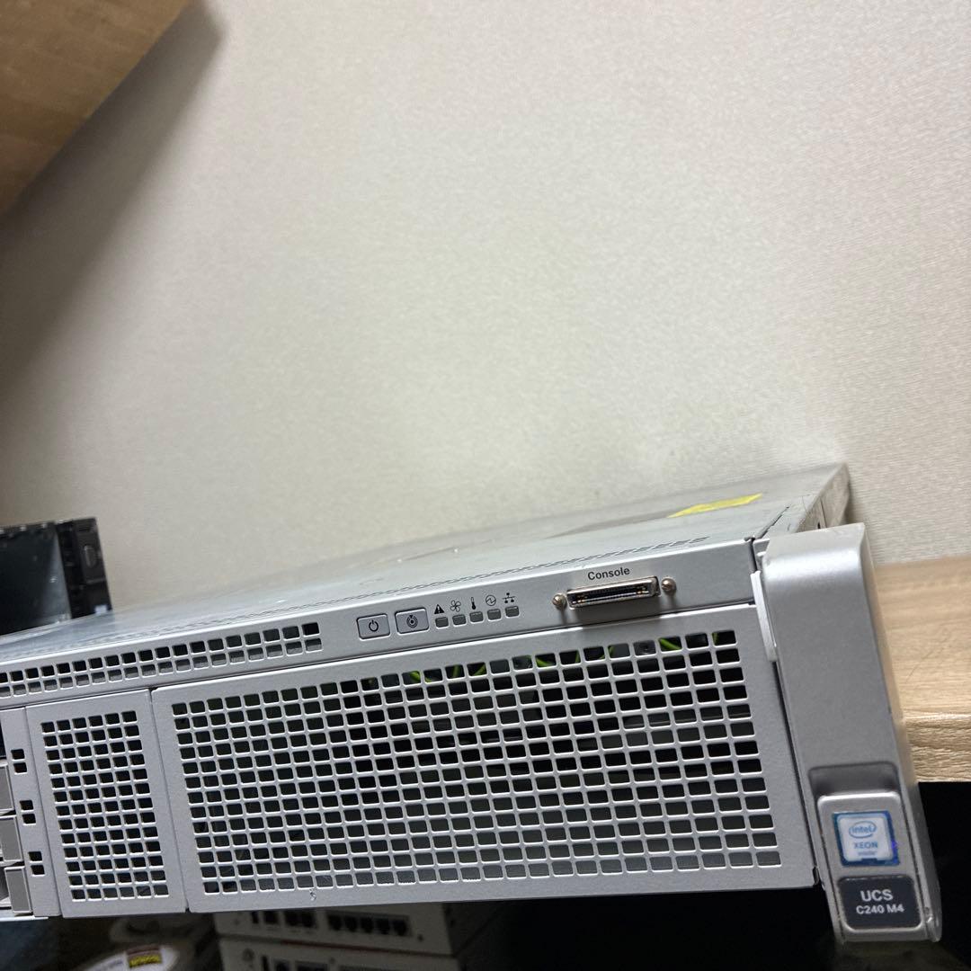 Cisco UCS C240 M4S サーバ