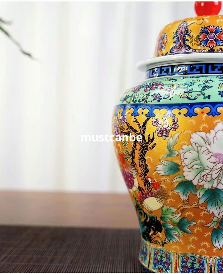 琺瑯彩富貴花鳥将軍壺 茶壺 防潮物壺景徳鎮 陶磁器 装飾品 工芸品 置物