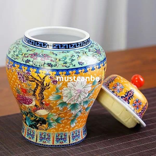 琺瑯彩富貴花鳥将軍壺 茶壺 防潮物壺景徳鎮 陶磁器 装飾品 工芸品 置物