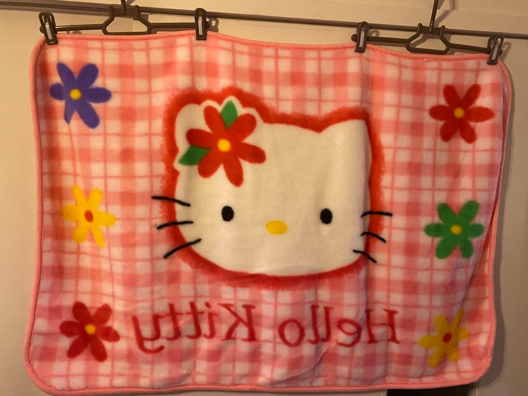カオハナ　キティ　お花　毛布　ブランケット