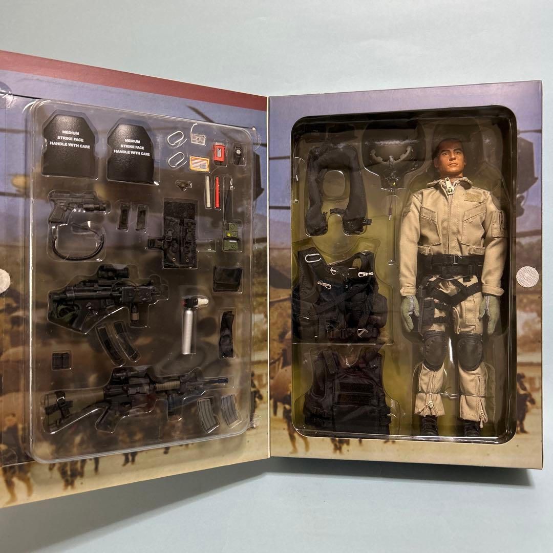 Hot Toys•SOARナイトストーカーズ•デザートバージョン