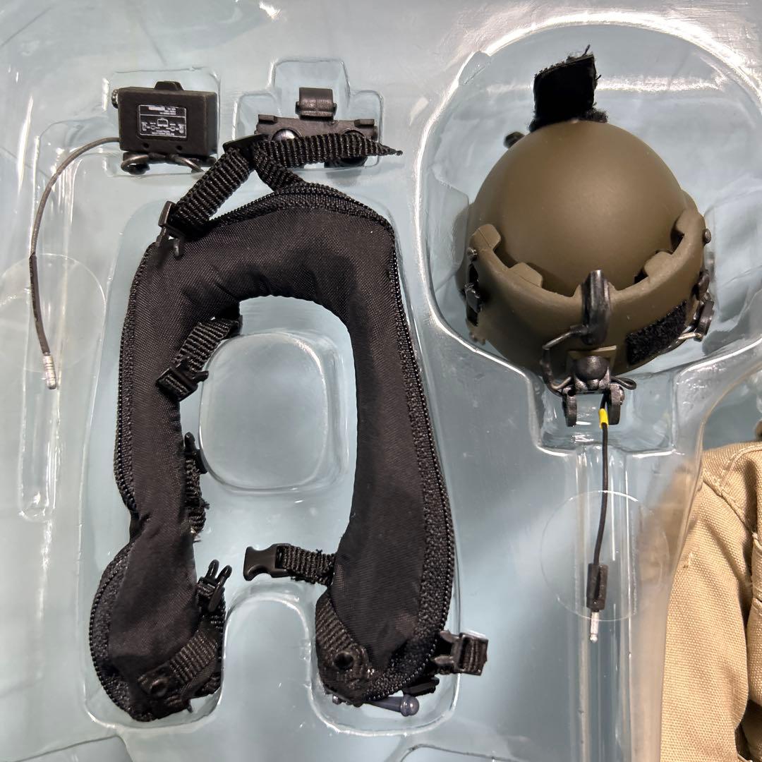 Hot Toys•SOARナイトストーカーズ•デザートバージョン