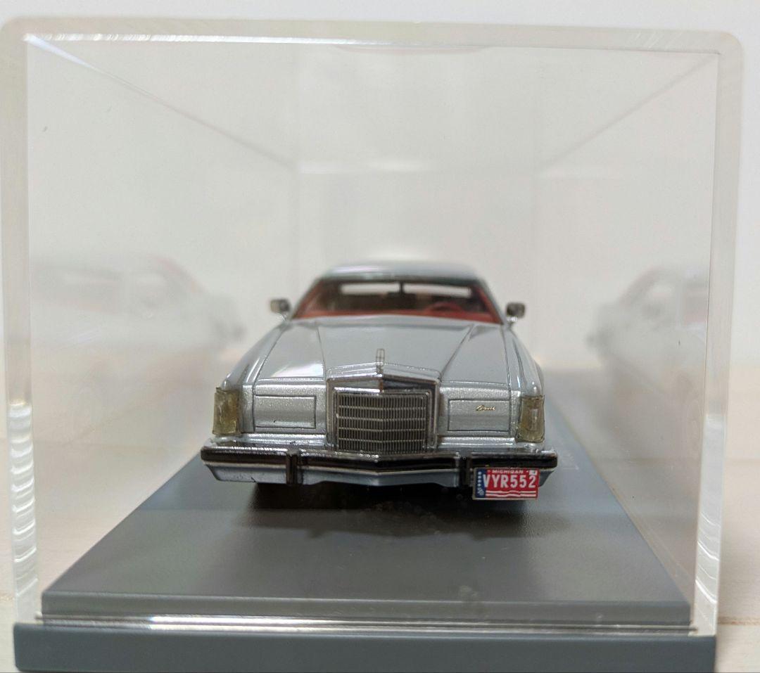 1/43 NEO リンカーンコンチネンタル マークV ローライダー キャデラック