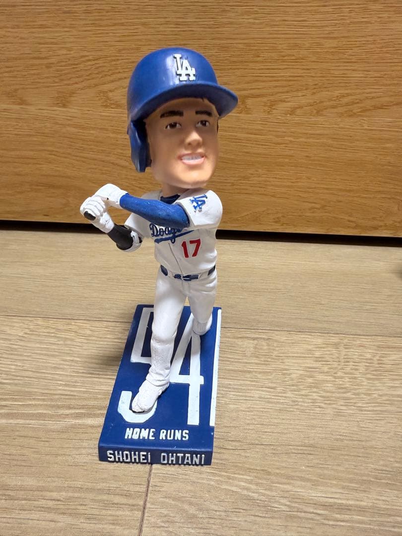 【入手困難】球場配布限定　大谷翔平　50/50ボブルヘッド　打者/バッター版