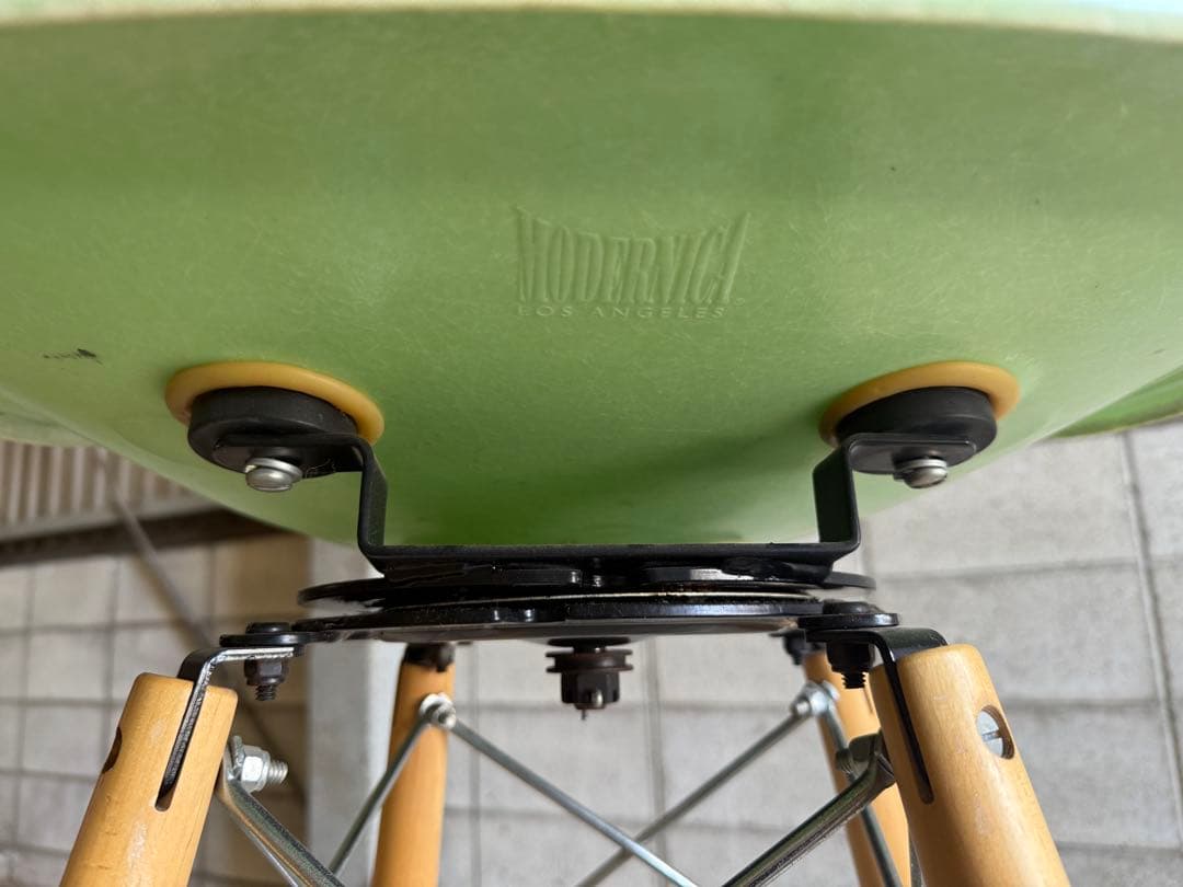 【展示品・中古】MODERNICA モダニカ バースツール グリーン②