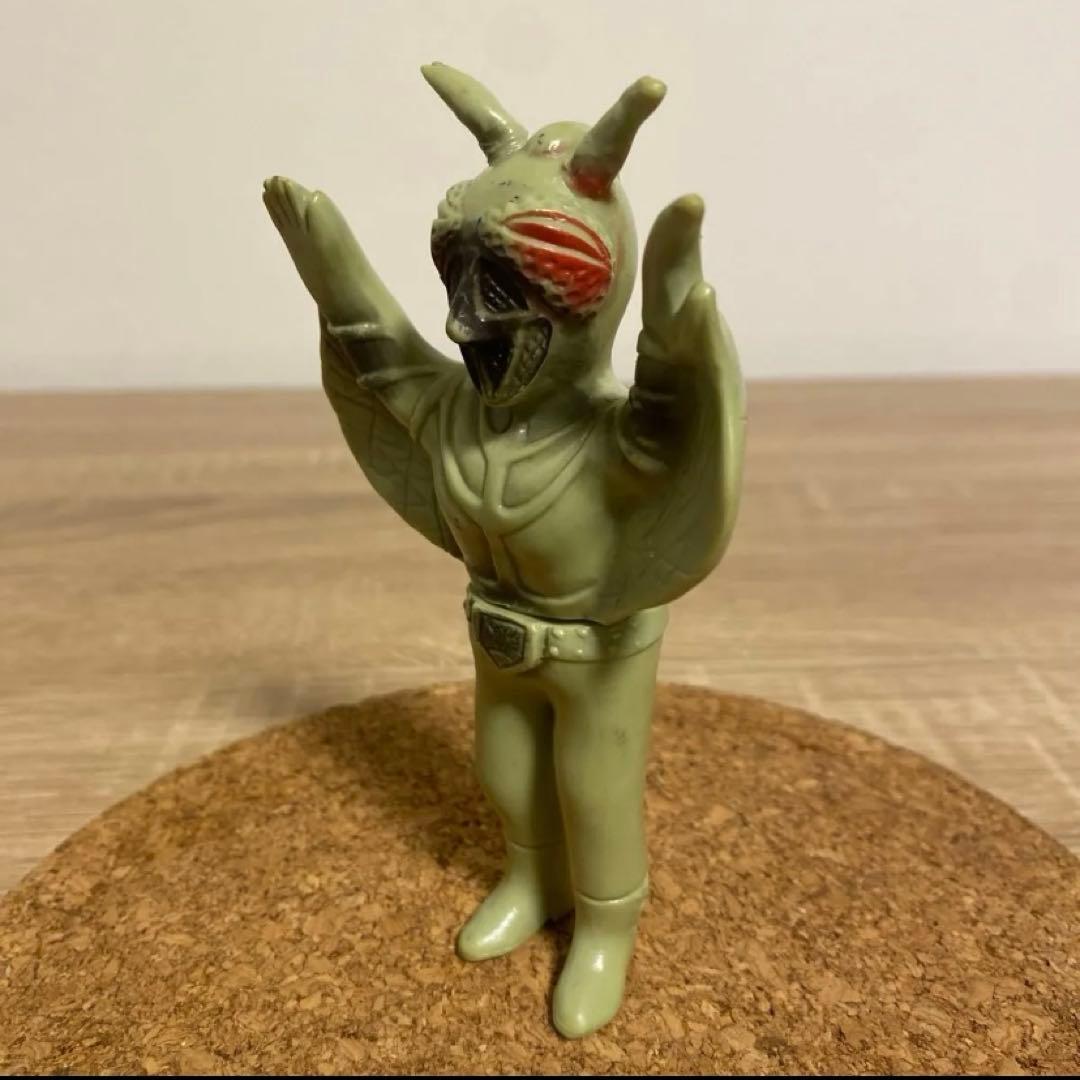 当時物 昭和レトロ　旧バンダイ　ミニソフビ 仮面ライダーかまきり男　石森プロ東映