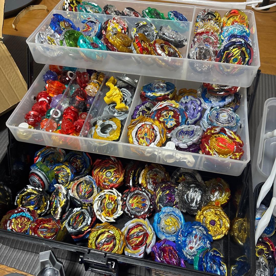 ベイブレードバーストまとめ売り