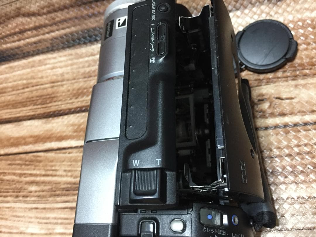 撮影再生ダビングOK　美品　SONY　DCR-TRV310　付属品有　Hi8