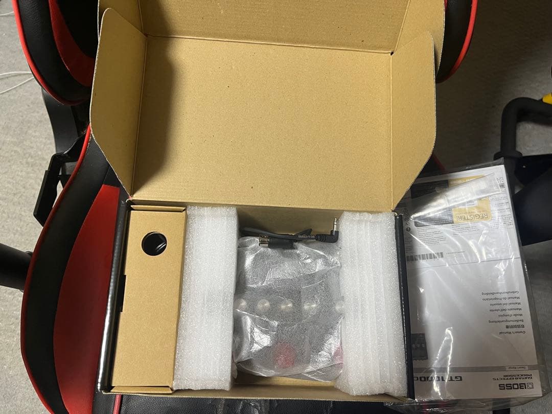 【本日限り！】BOSS GT-1000 Core箱、おまけ付き