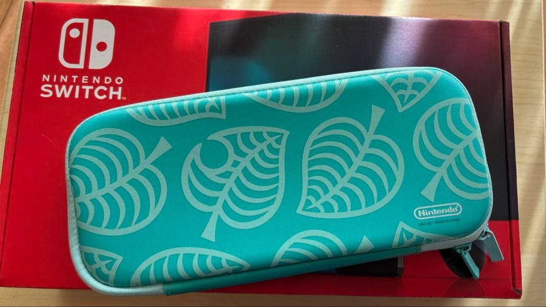 美品　NintendoSwitch 本体+付属品＋SDカード+ケース