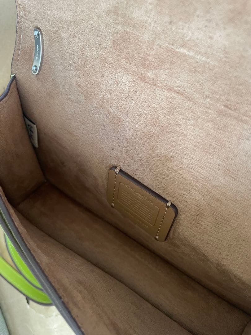 新品、未使用❤️COACH❤️コーチモーガン ショルダーバッグレザーライトグリー