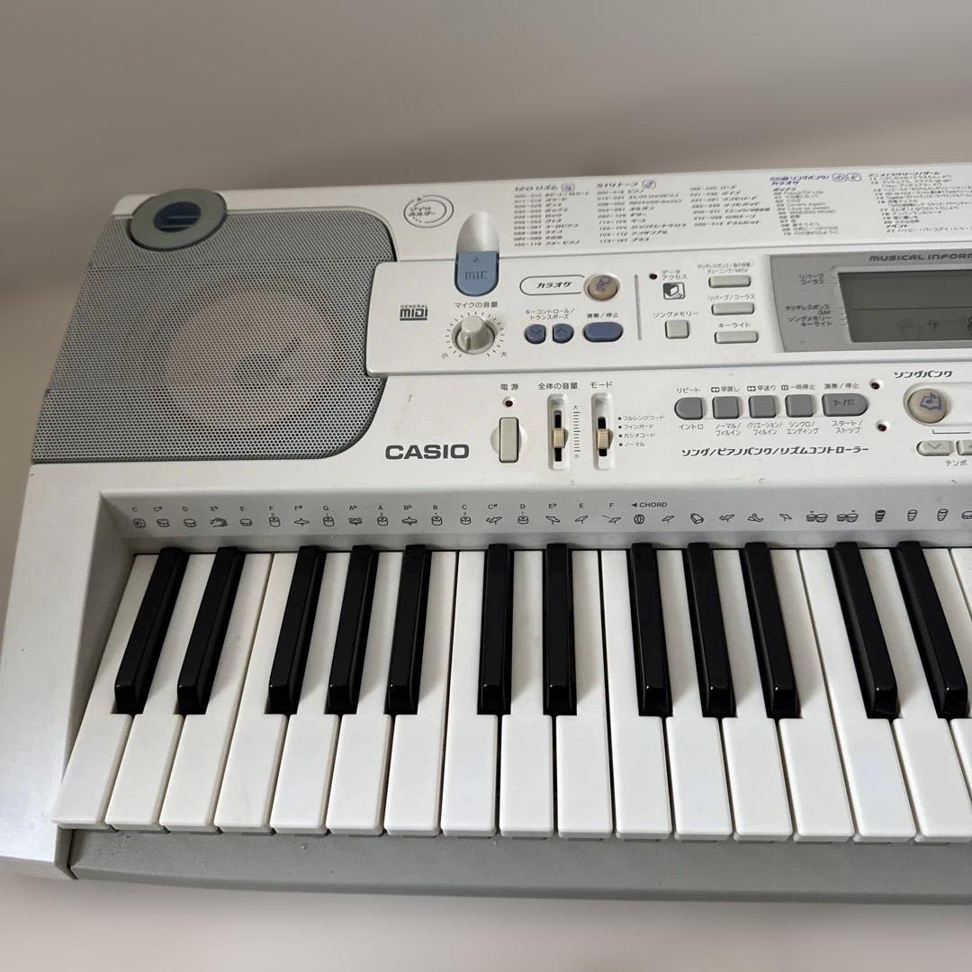 CASIO カシオ　電子ピアノ　電子キーボード　LK-203TV
