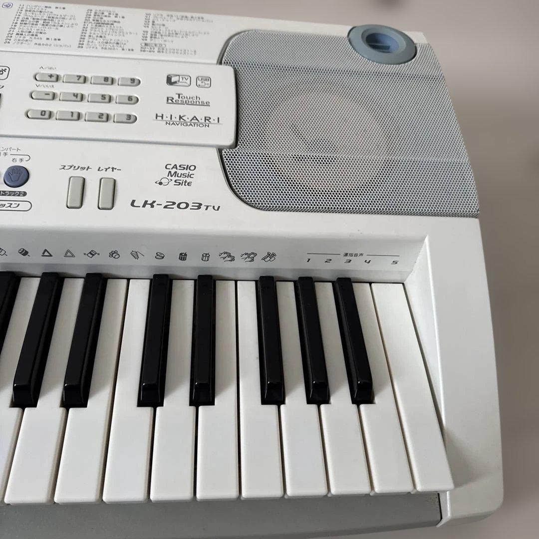 CASIO カシオ　電子ピアノ　電子キーボード　LK-203TV