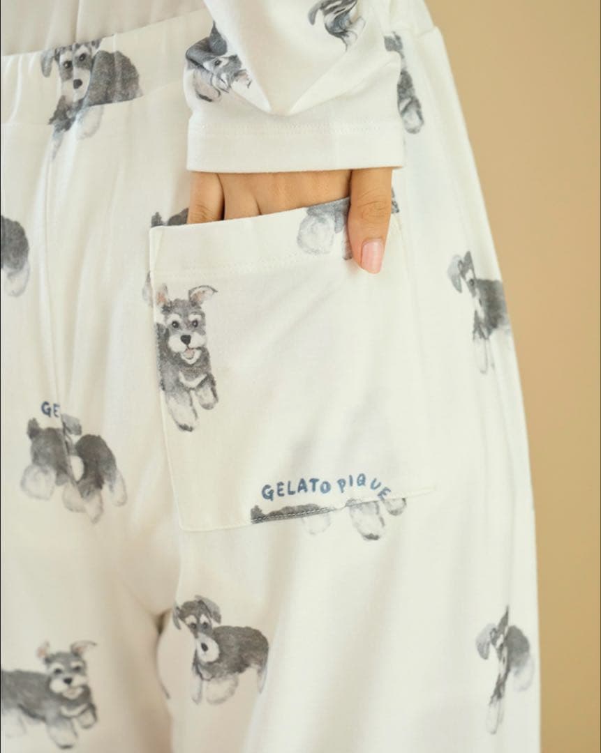 【新品】ジェラートピケ　シュナウザー柄ロンＴ&ロングパンツ上下セット