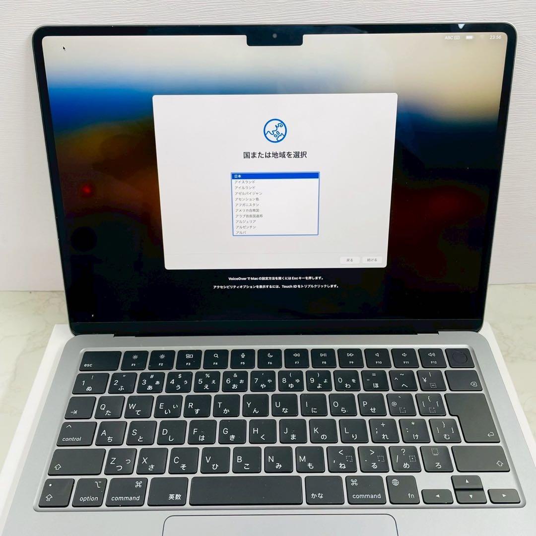 MacBookAir 13インチ 2022 M2 16GB 256GB