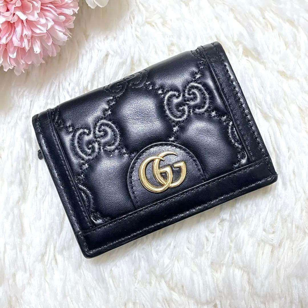 美品✨GUCCI GGマトラッセカードケースウォレット ブラック 二つ折り財布