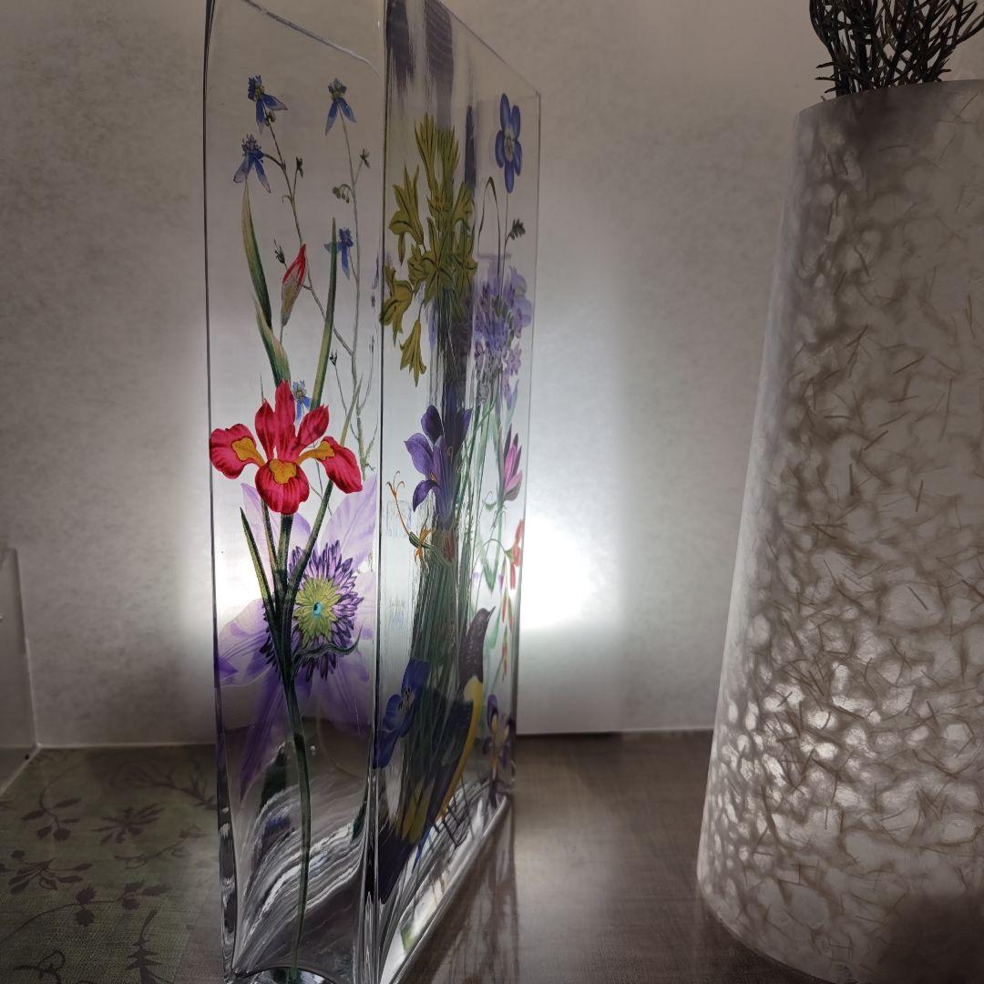 フリンジ ガラスアート 花瓶 フラワーベース 鳥 植物 花 絵画風