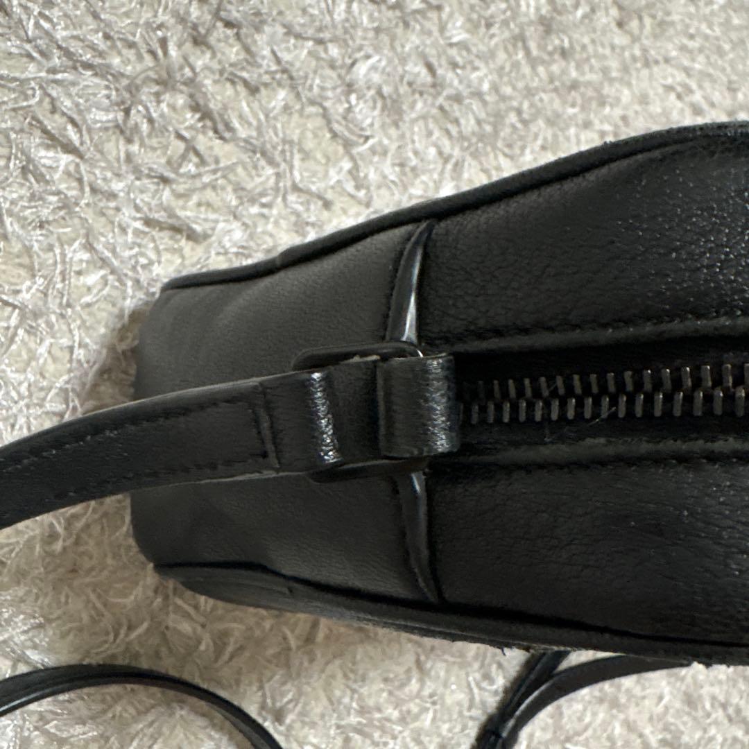 YSL ルーカメラバッグ