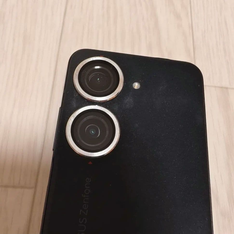 ASUS Zenfone10 SIMフリー 256GB ミッドナイトブラック