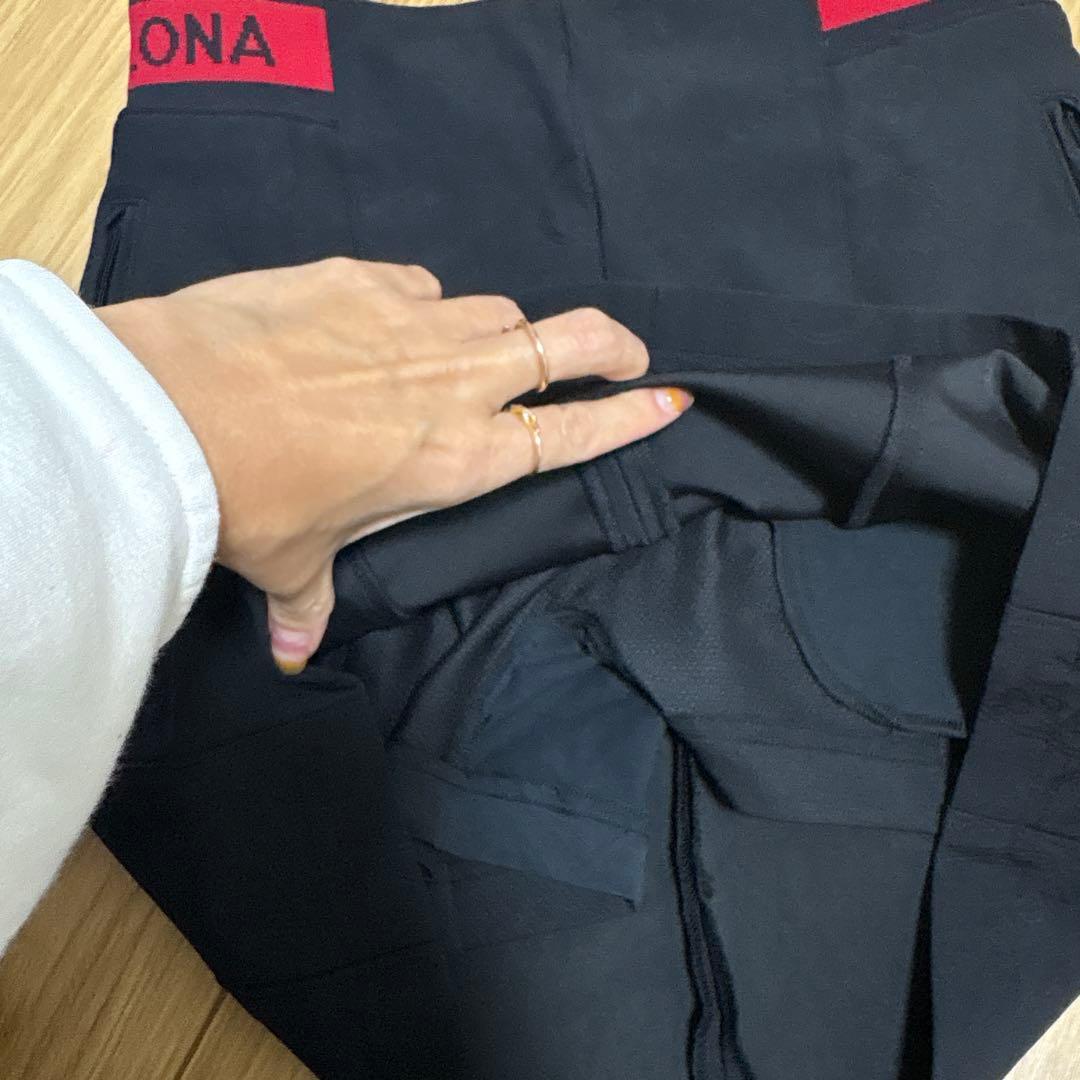 最終値下げ　新品　タグ付き　マークアンドロナ　スカート　ゴルフ