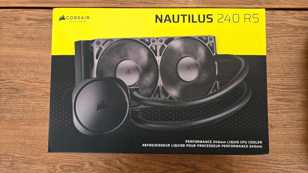 CORSAIR NAUTILUS -ノーチラス- 240 水冷式CPUクーラー
