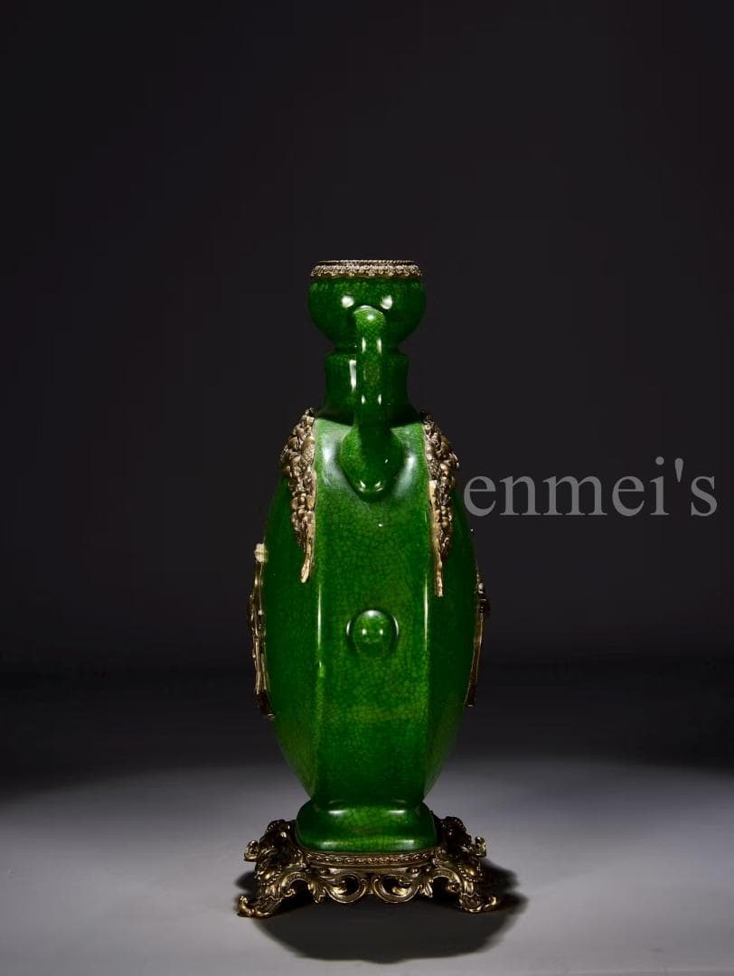 【時代の彩】中国古美術 清・乾隆 豆青釉 鶴の措金銅嵌扁瓶 花瓶 古陶磁 時代物