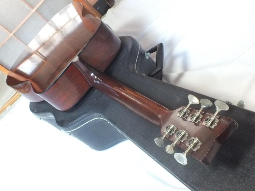 YAMAHA（ヤマハ）FG-180 赤ラベル