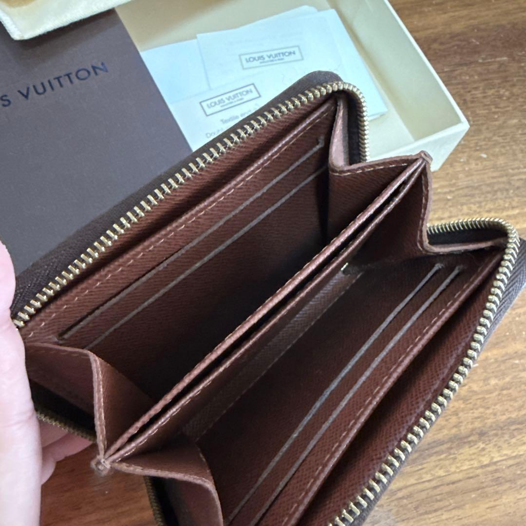 【超美品】ルイヴィトン モノグラム ジッピーパース M60067