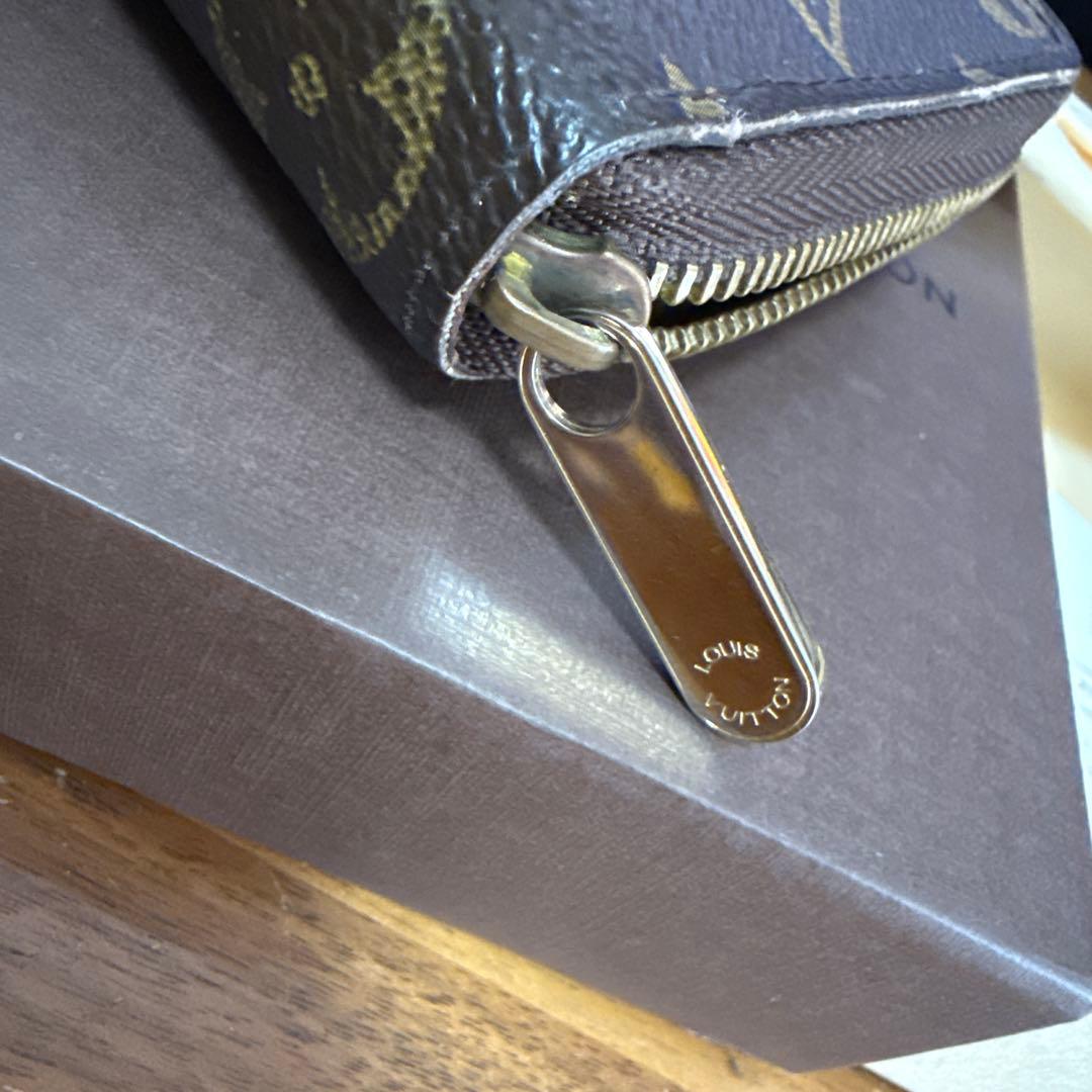 【超美品】ルイヴィトン モノグラム ジッピーパース M60067