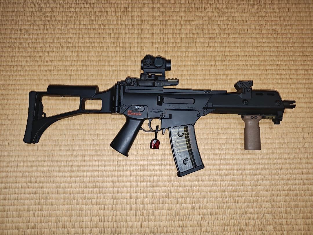 東京マルイ g36c+ ベクターオプティクスGEN2MILなどオマケ沢山 ！